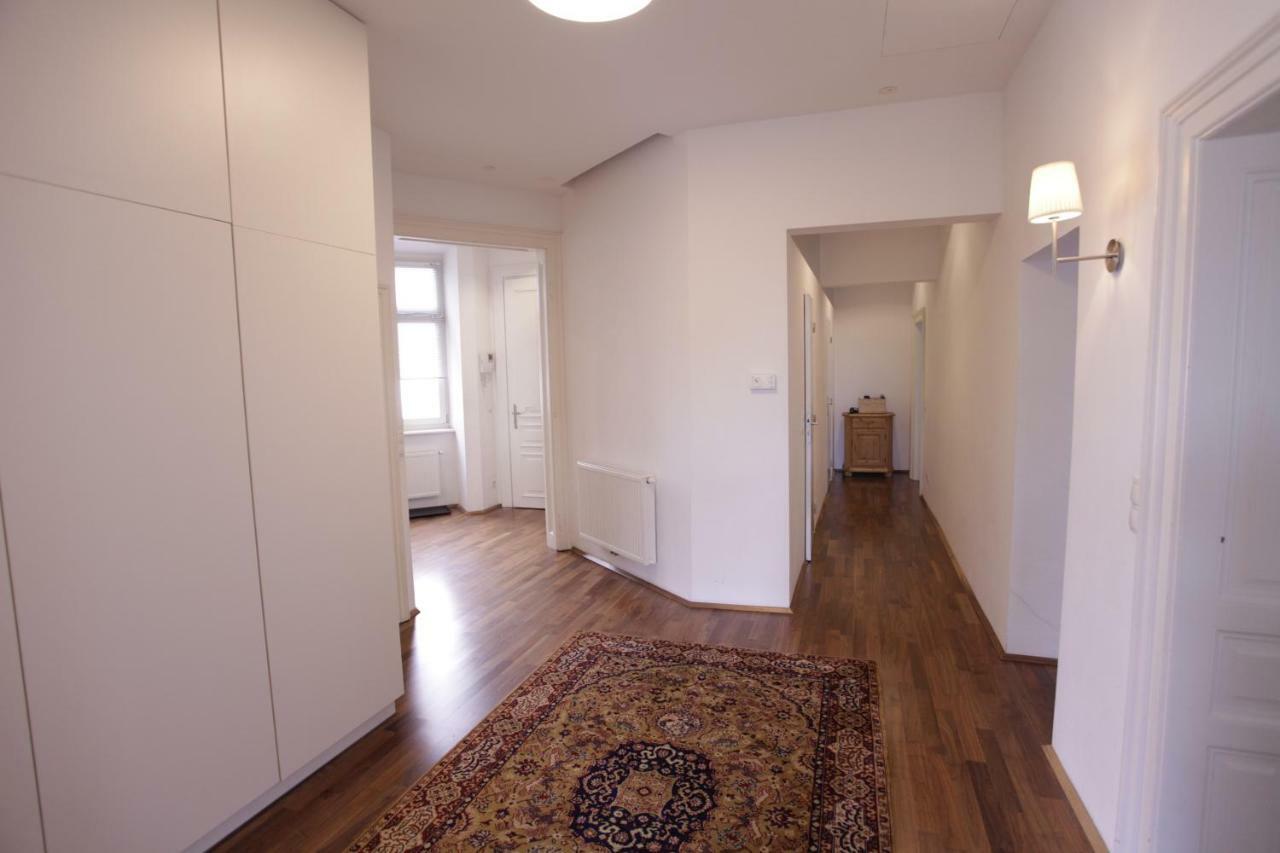 Casa Nostra - Ausgefallene Am Augarten Apartment *
